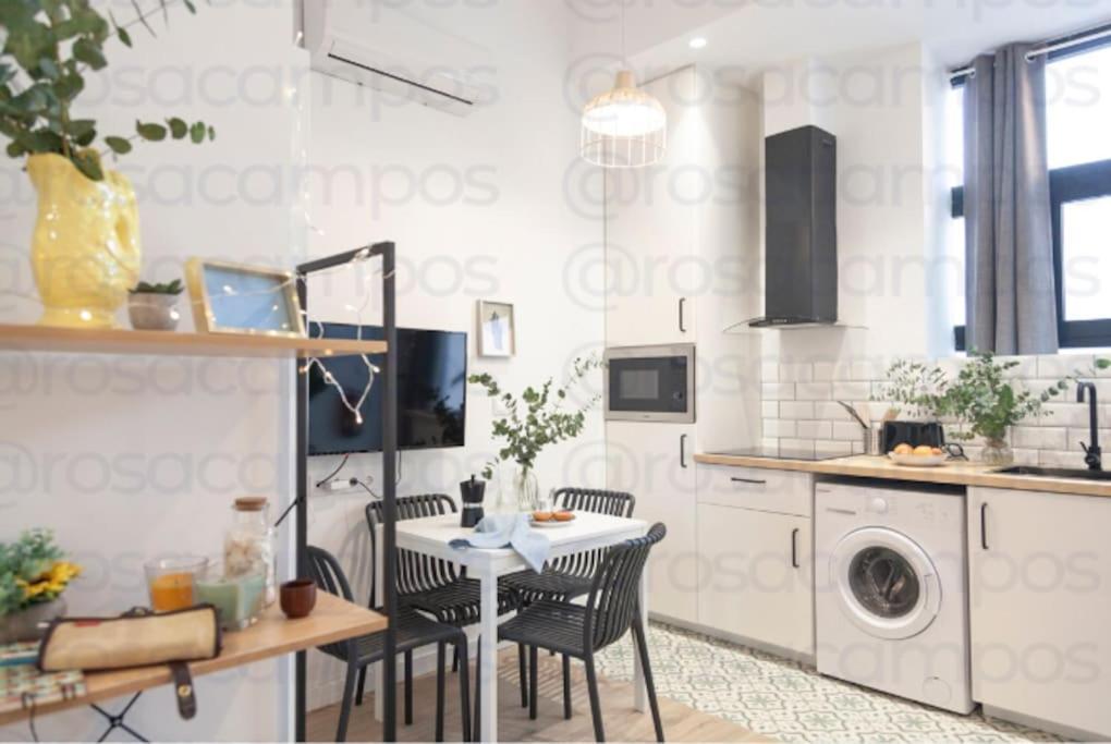 Al5 Seaside Bliss-Stylish Loft Steps From Malvarrosa Valencia Kültér fotó